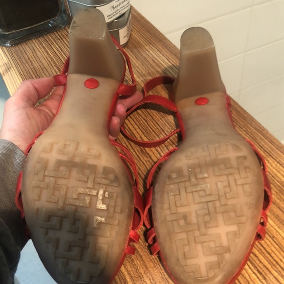 CAMPER Red plaited leather sandals Size 38 (7 US) - Picture 5 of 9